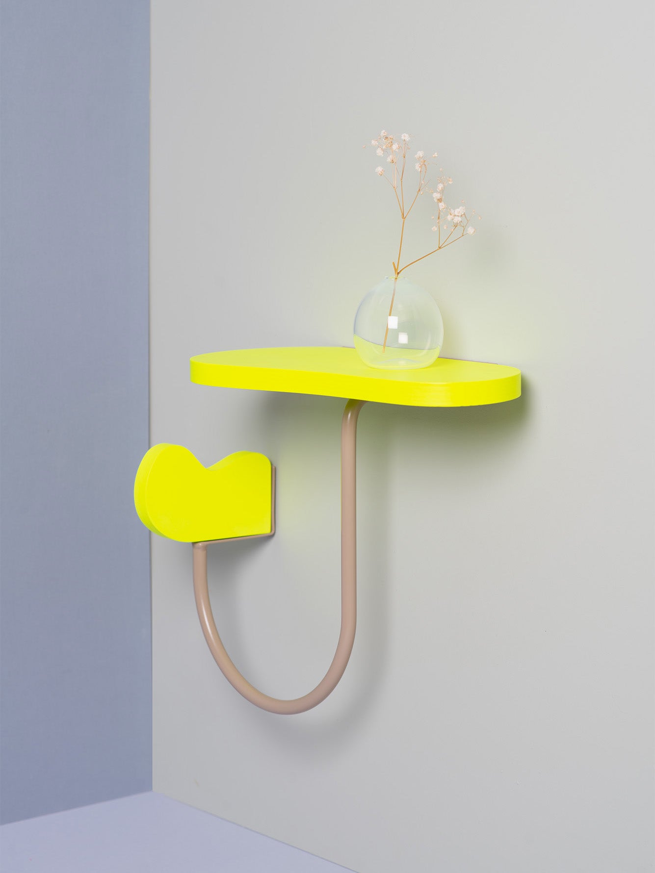 Joy shelf, Neon